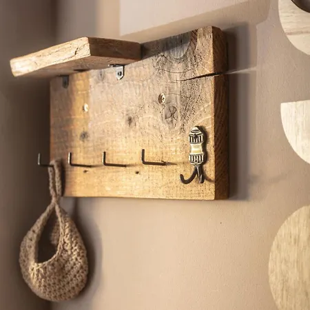 Dream Hill Nest-boho Vintage Hideaway *